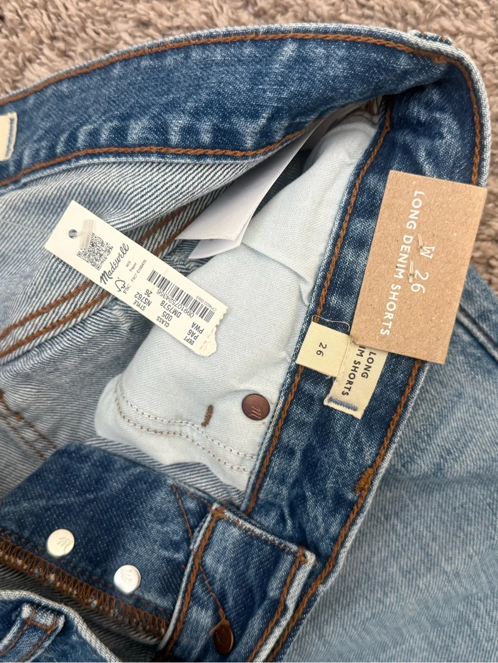 NWT Madewell Long Denim Shorts in Pedersen Wash